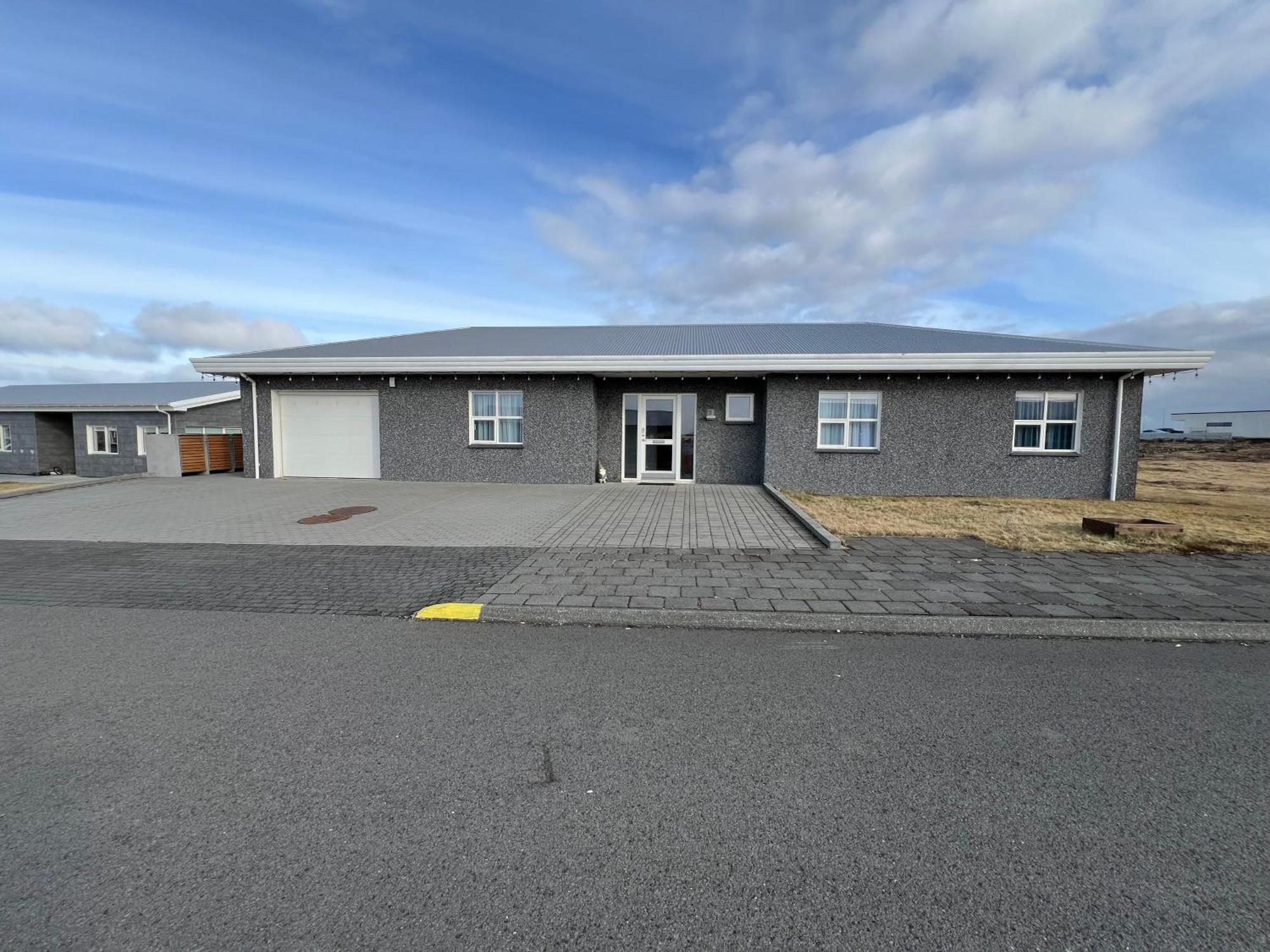 Dagpol Appartement Sandgerði Buitenkant foto